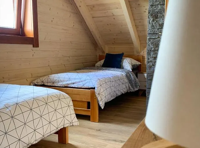 Pod Czarna Gora Idzikow